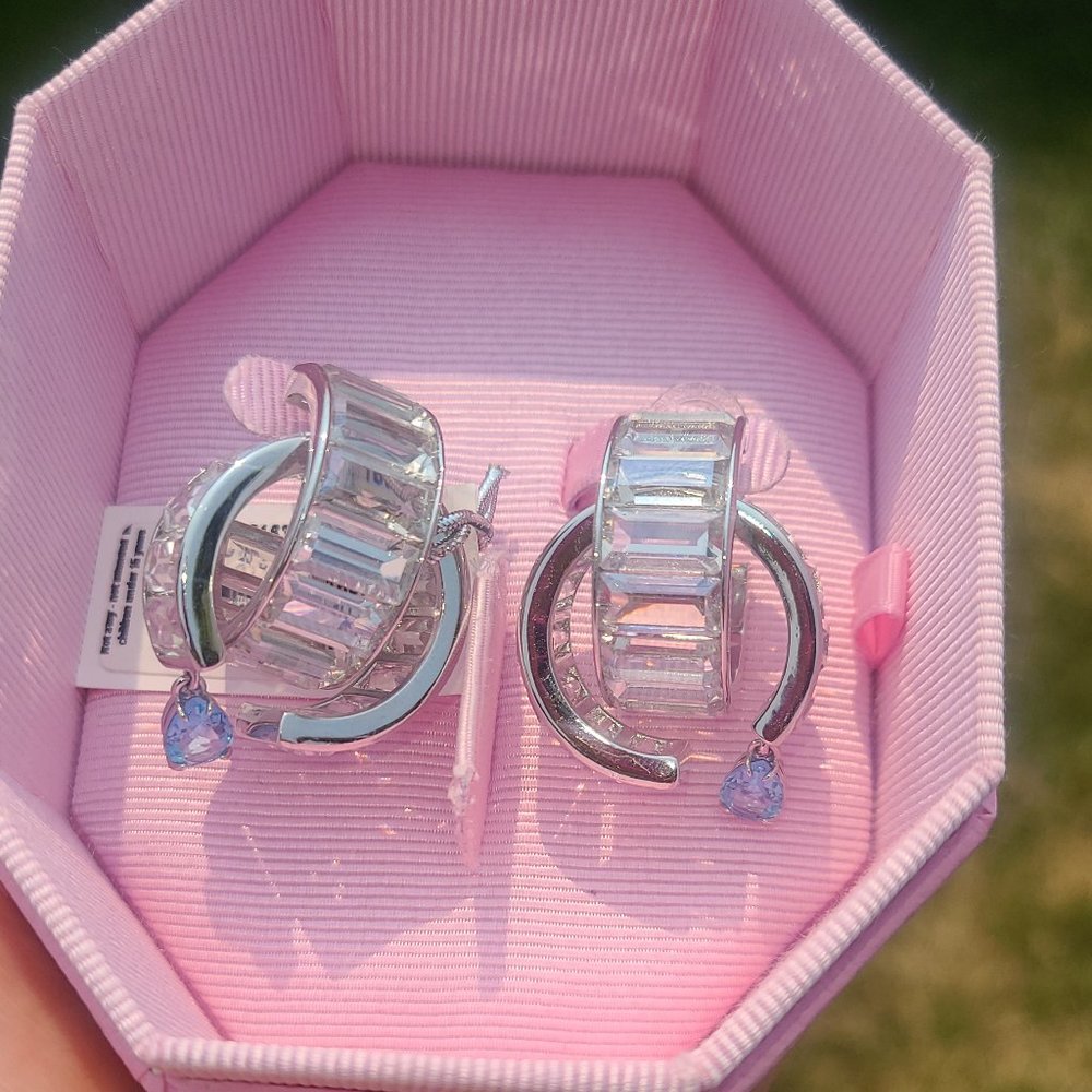 Authentic Swarovski 5601630 Matrix Earrings sold out beautiful